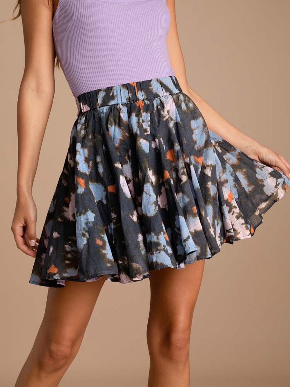 Sway My Way Blue Multi Print Pleated Pull on Mini Skirt